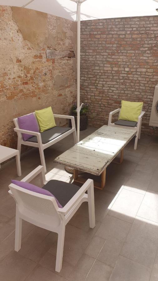 Appartamento With Private Courtyard Venezia