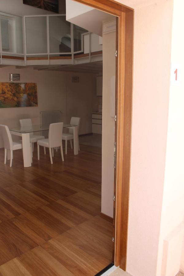Nic House Appartamento *