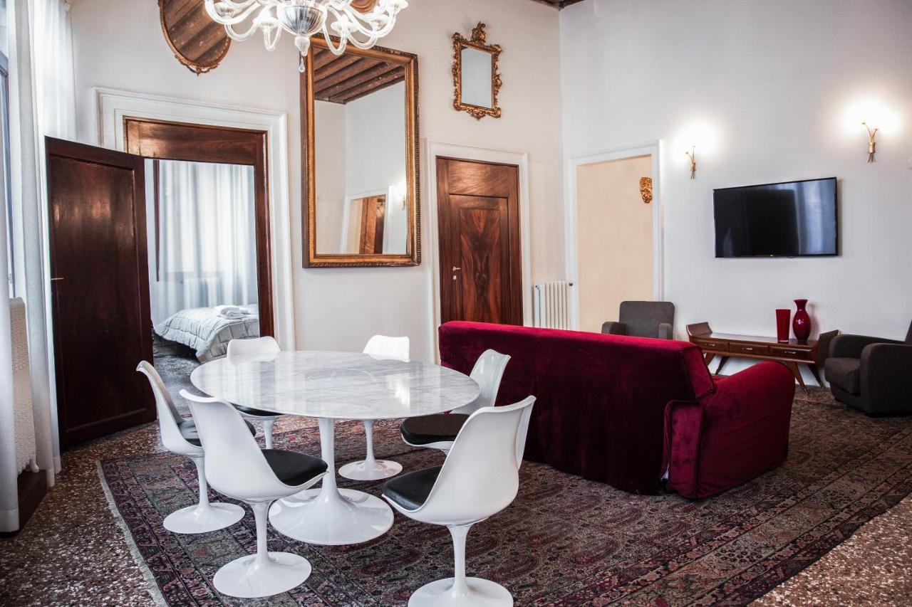 Apartment Ca Mascaron Venedig