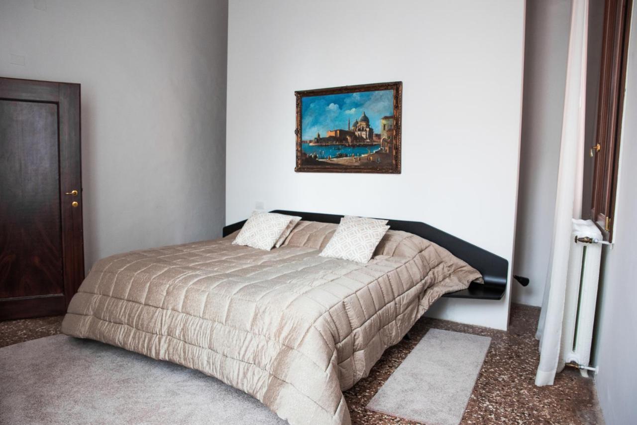 Apartment Ca Mascaron Venedig