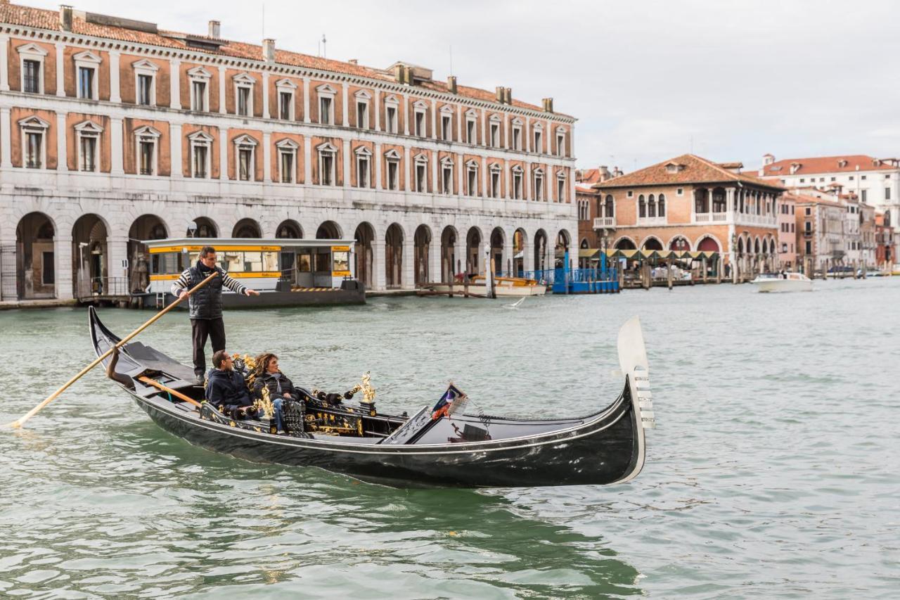 Appartement Ca' Giulia Grand Canal View Next To Rialto Bridge *
