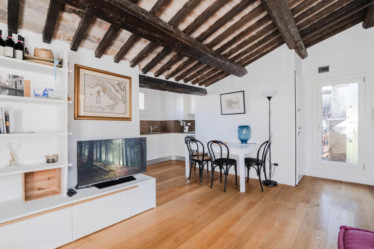 San Marco Vista Sui Tetti Veneziani Apartment *
