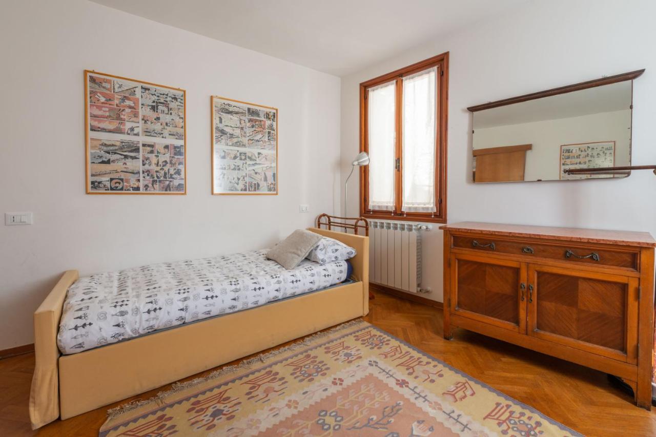 Ca' Venexiana Spacious Central Appartement *