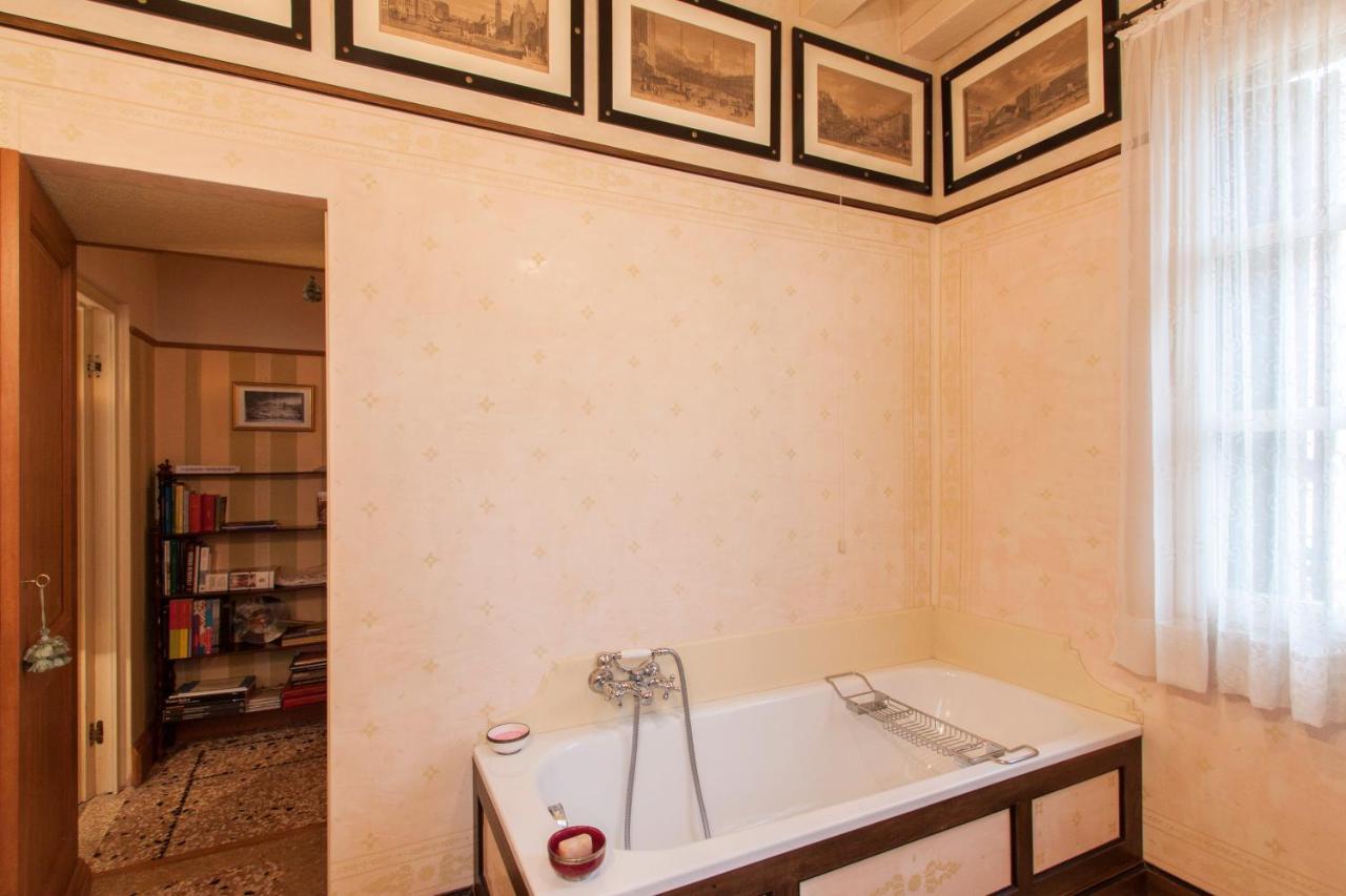 Explore From A Sophisticated Hideaway In San Polo Appartamento *