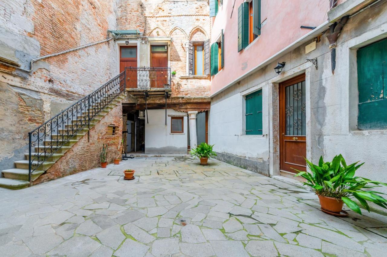 Cannaregio Romantic View