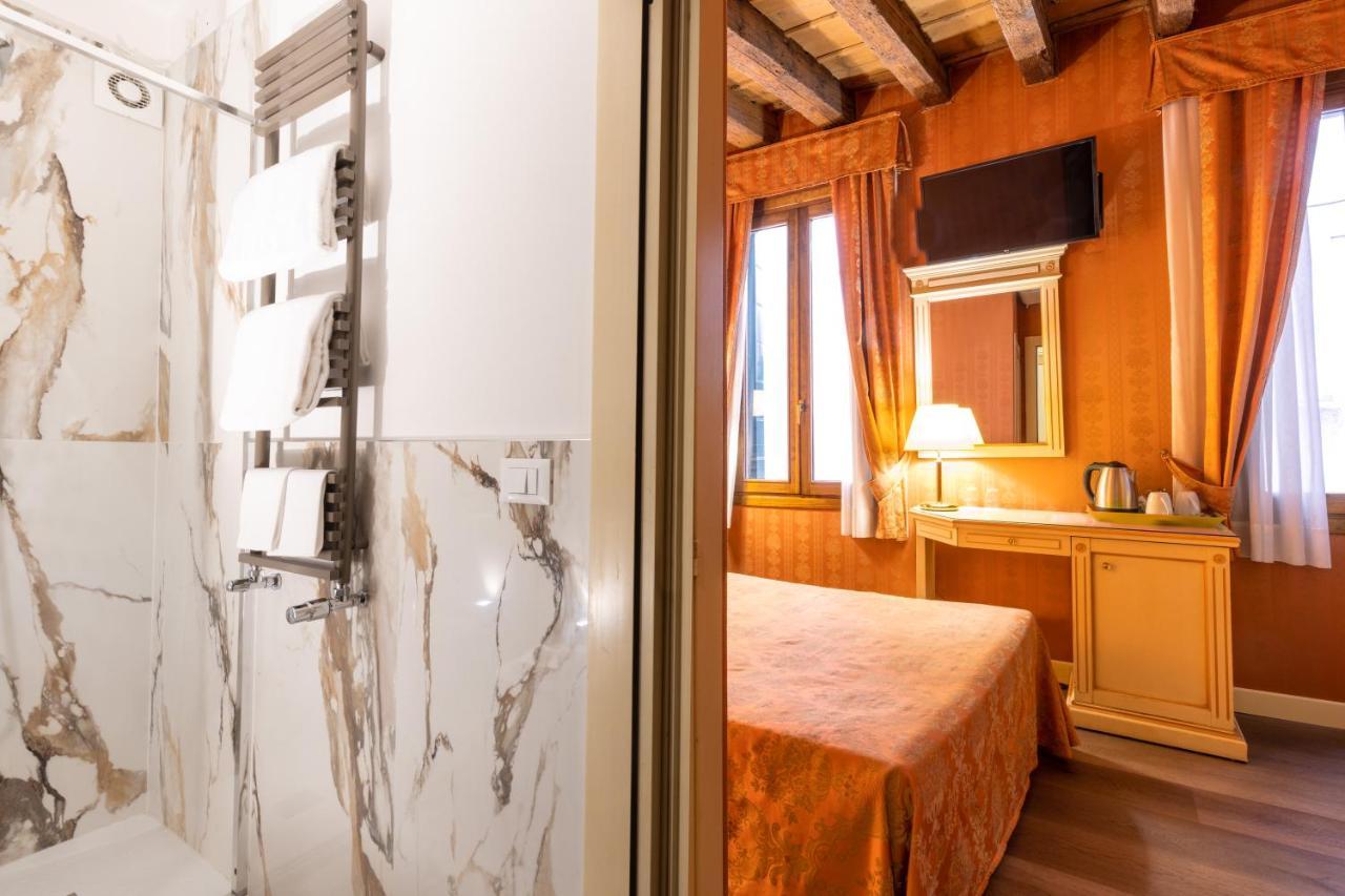 Lanterna Di Marco Polo Frühstückspension 3*