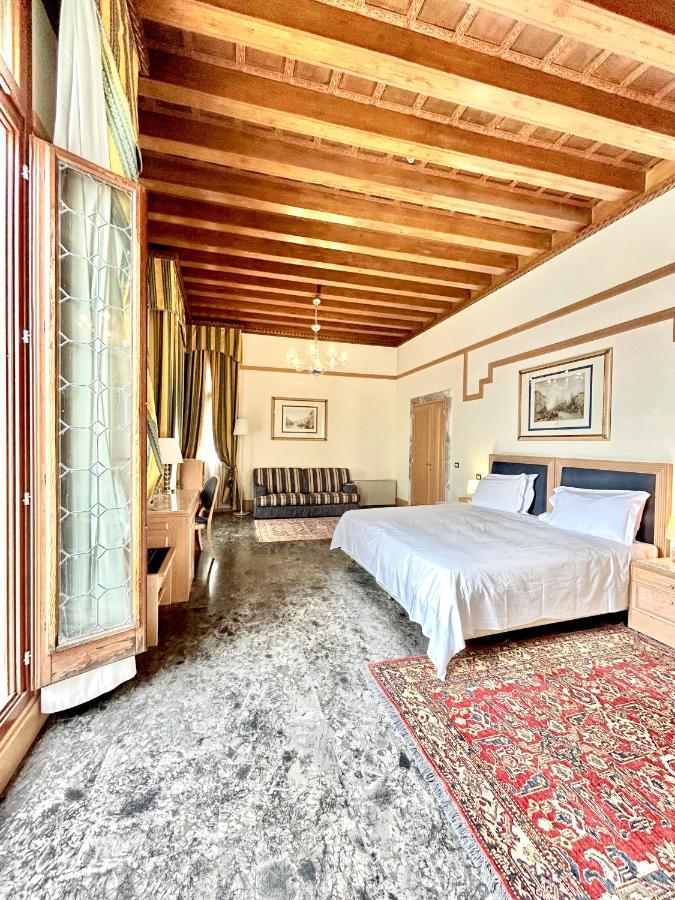 Foscari Palace 4* Venedig