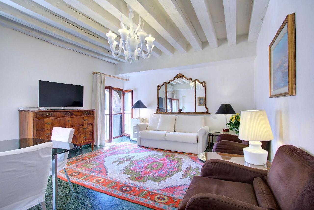Marco Canal-views Apartment Venedig