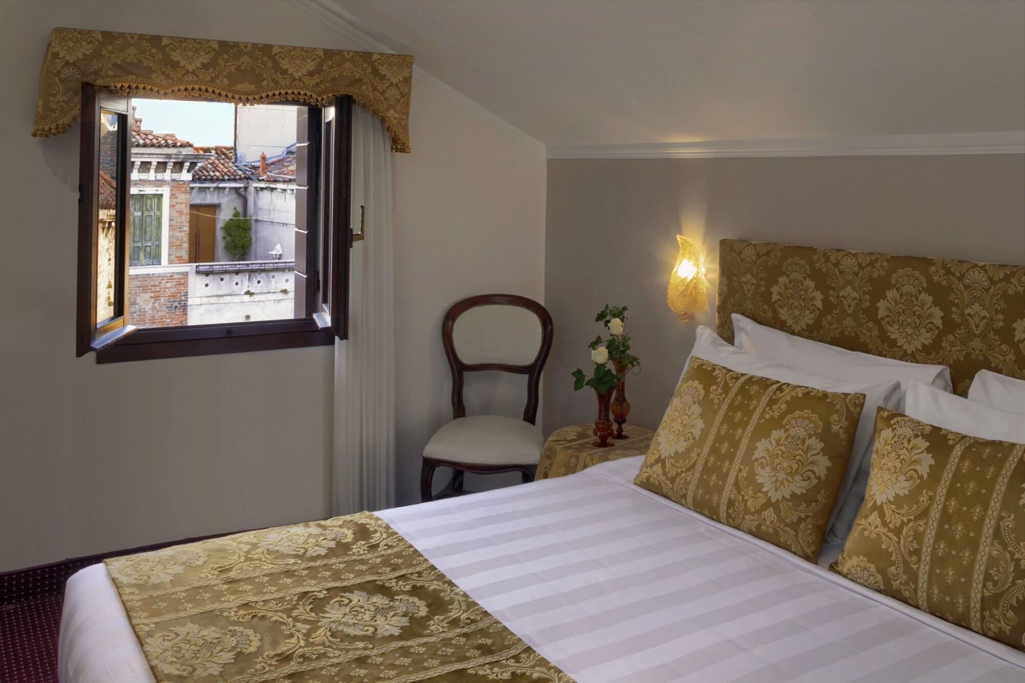 Pausania Hotel Venedig