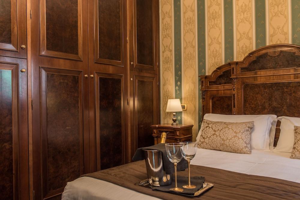 Palazzo Bembo - Exclusive 2* Venise