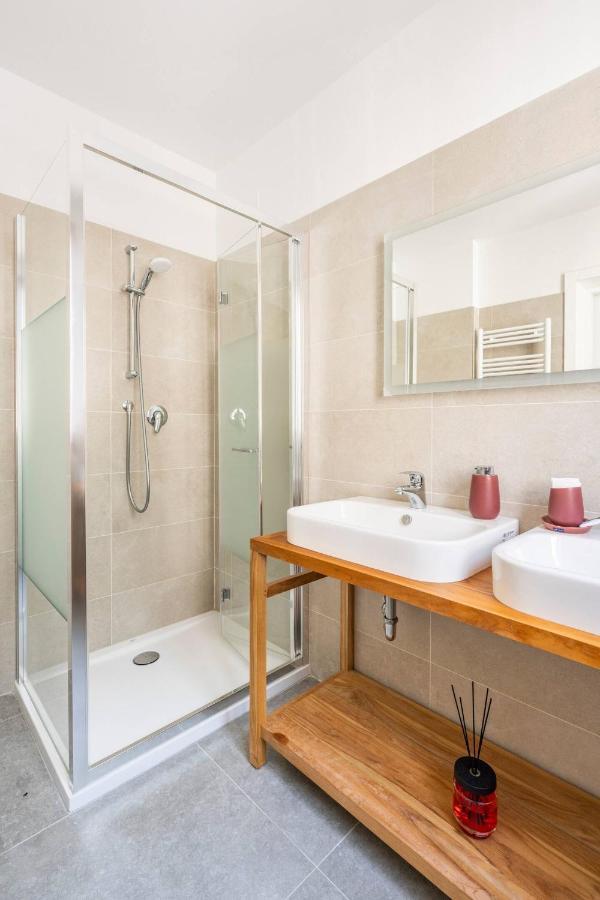 Luxury Suites