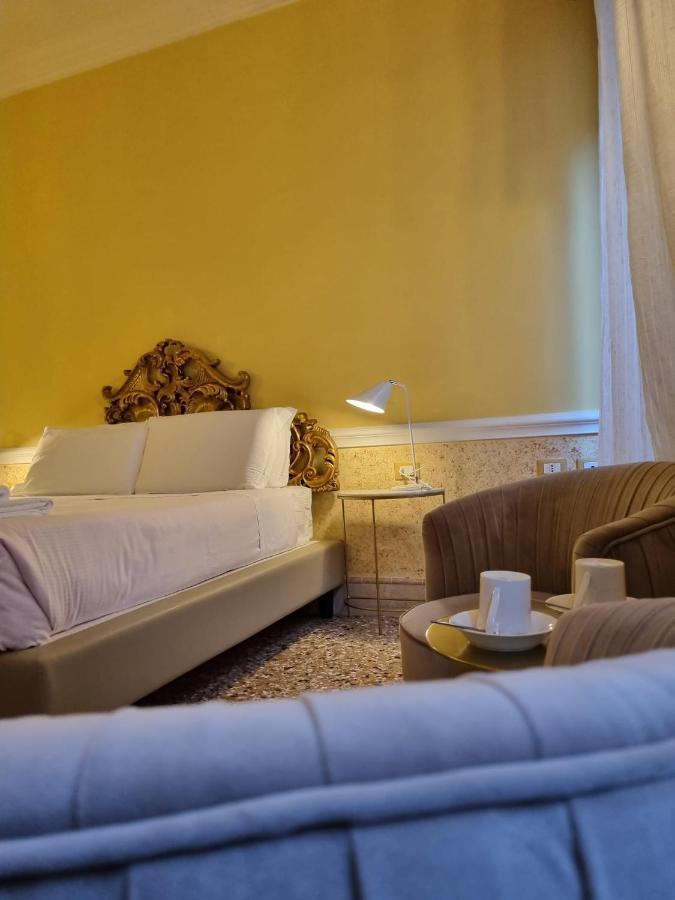 Couette-café Casa Fenice 2*