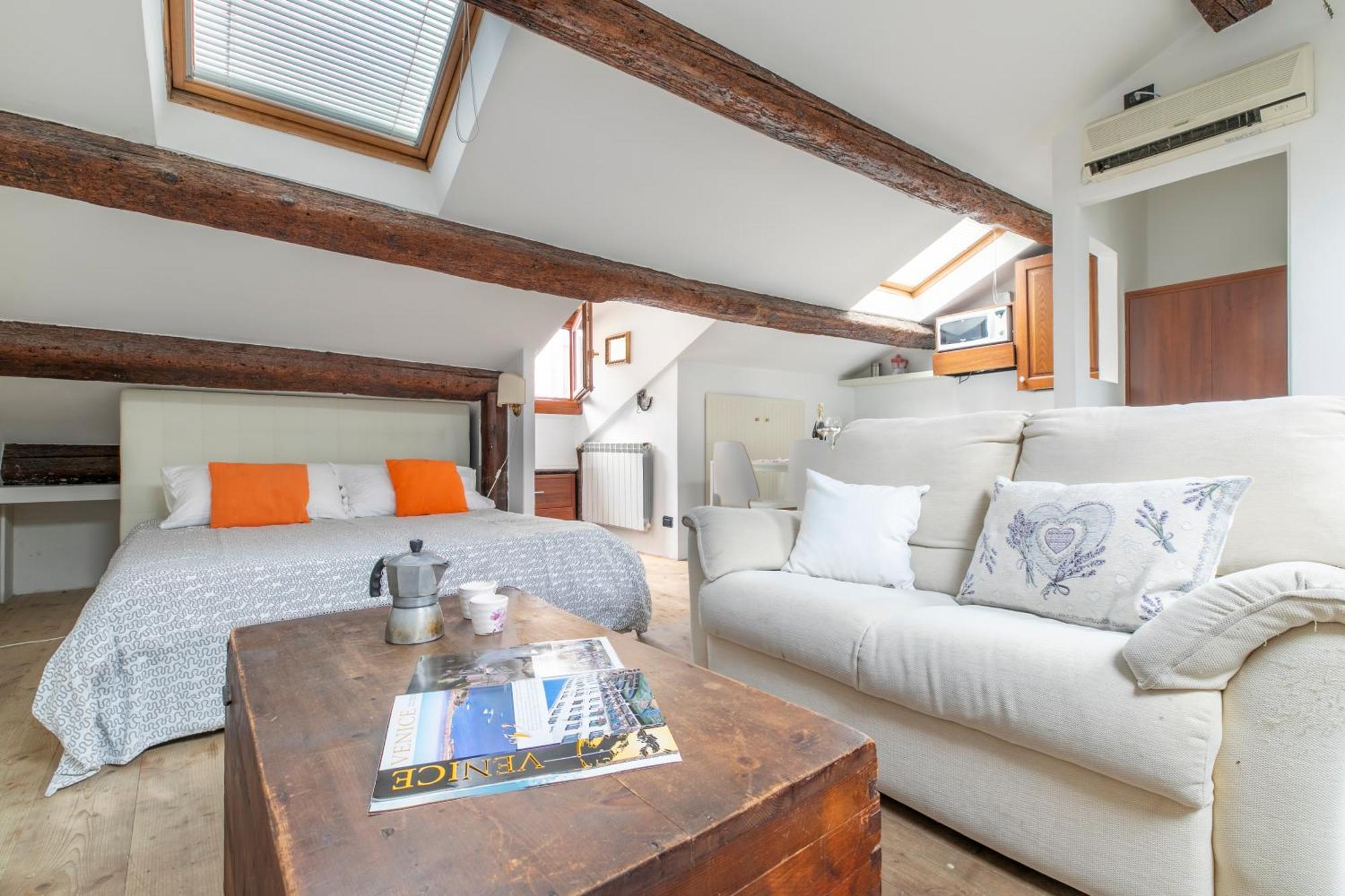 Lovely Attic For 4 Person With Wifi - A/c * Venezia