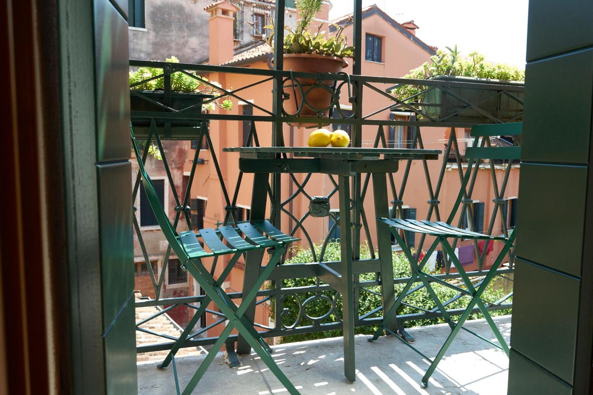 La Grancevola Is A Gorgeous With Balcony