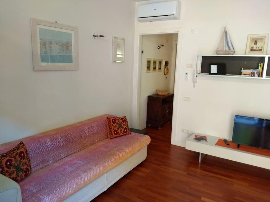 Orange Casanova - Fibre-optic Internet And Garden Apartment Venice