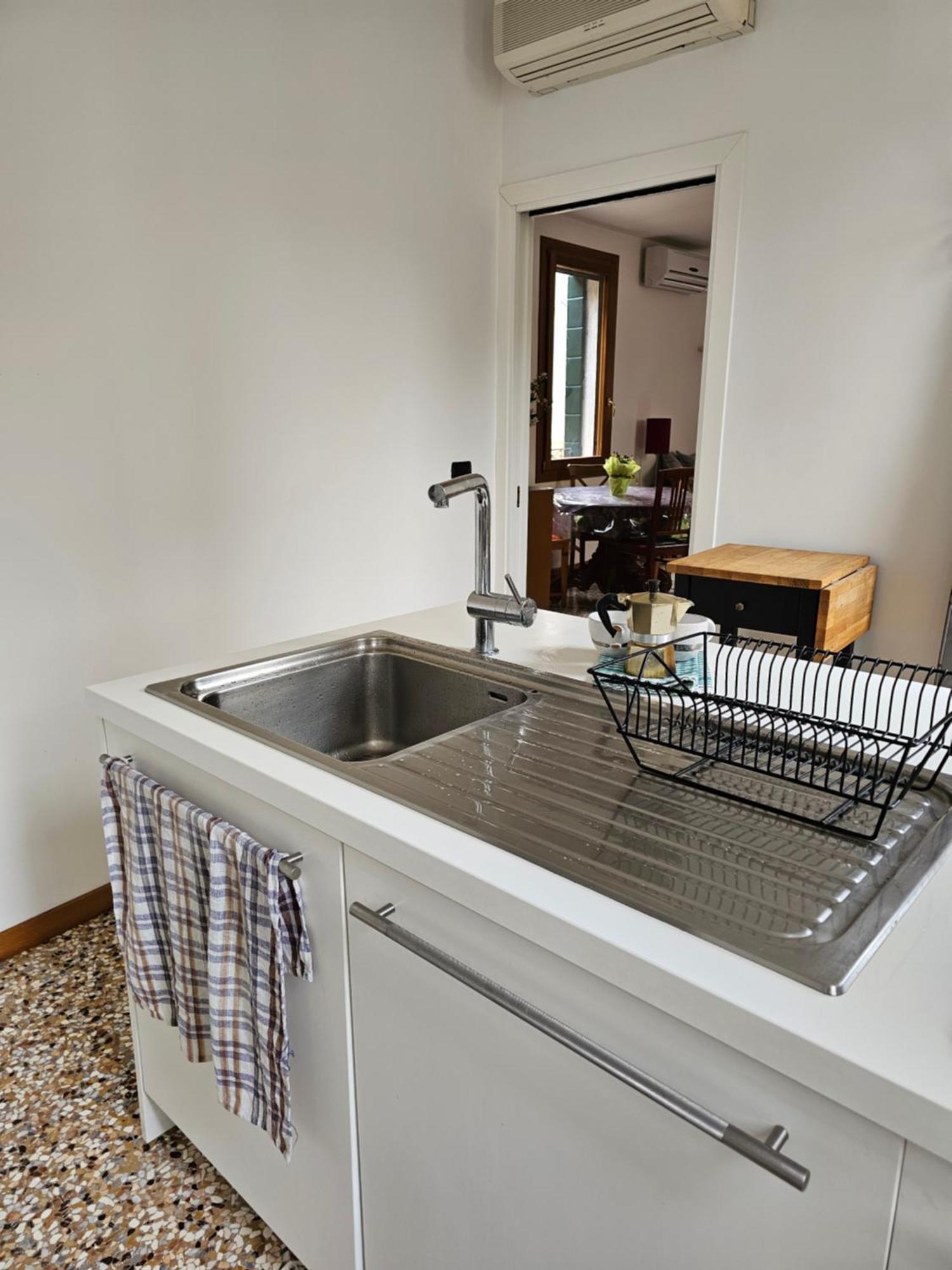 Casa Rossa Vista Canale Appartamento