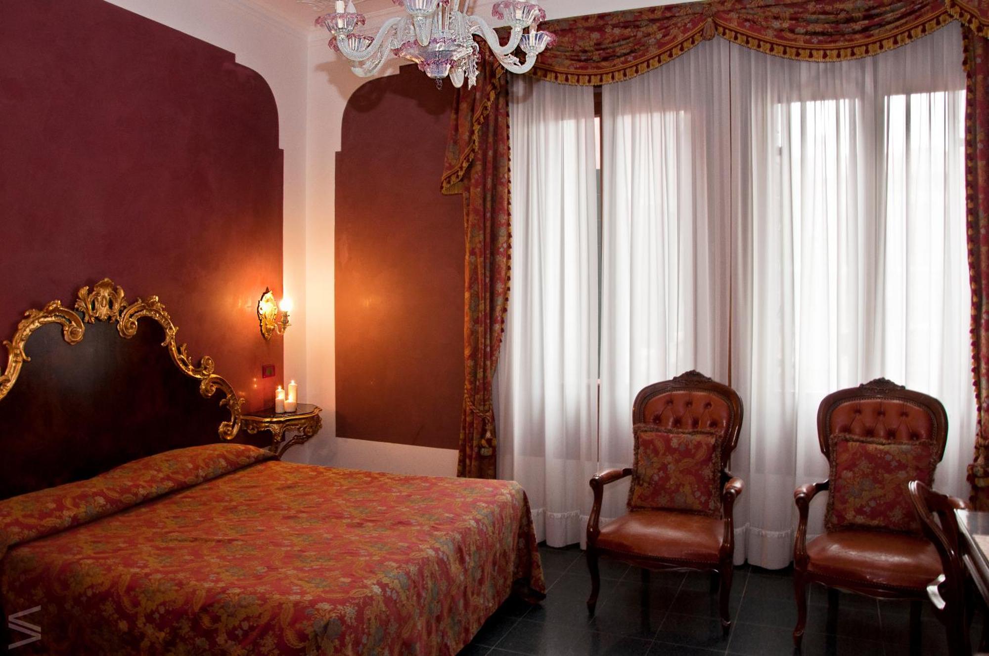 Hotel Residenza D'epoca San Cassiano 4*