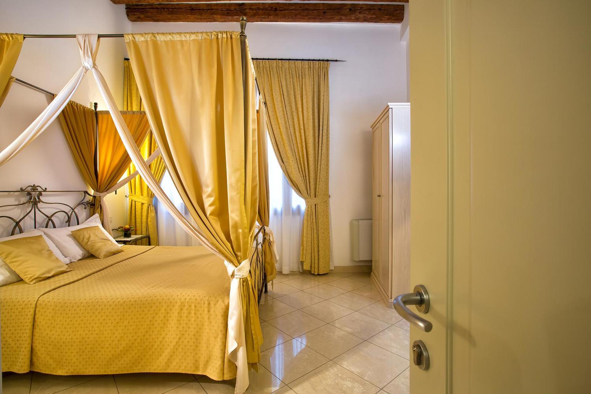 Bed & Breakfast Vite Dorata 3*