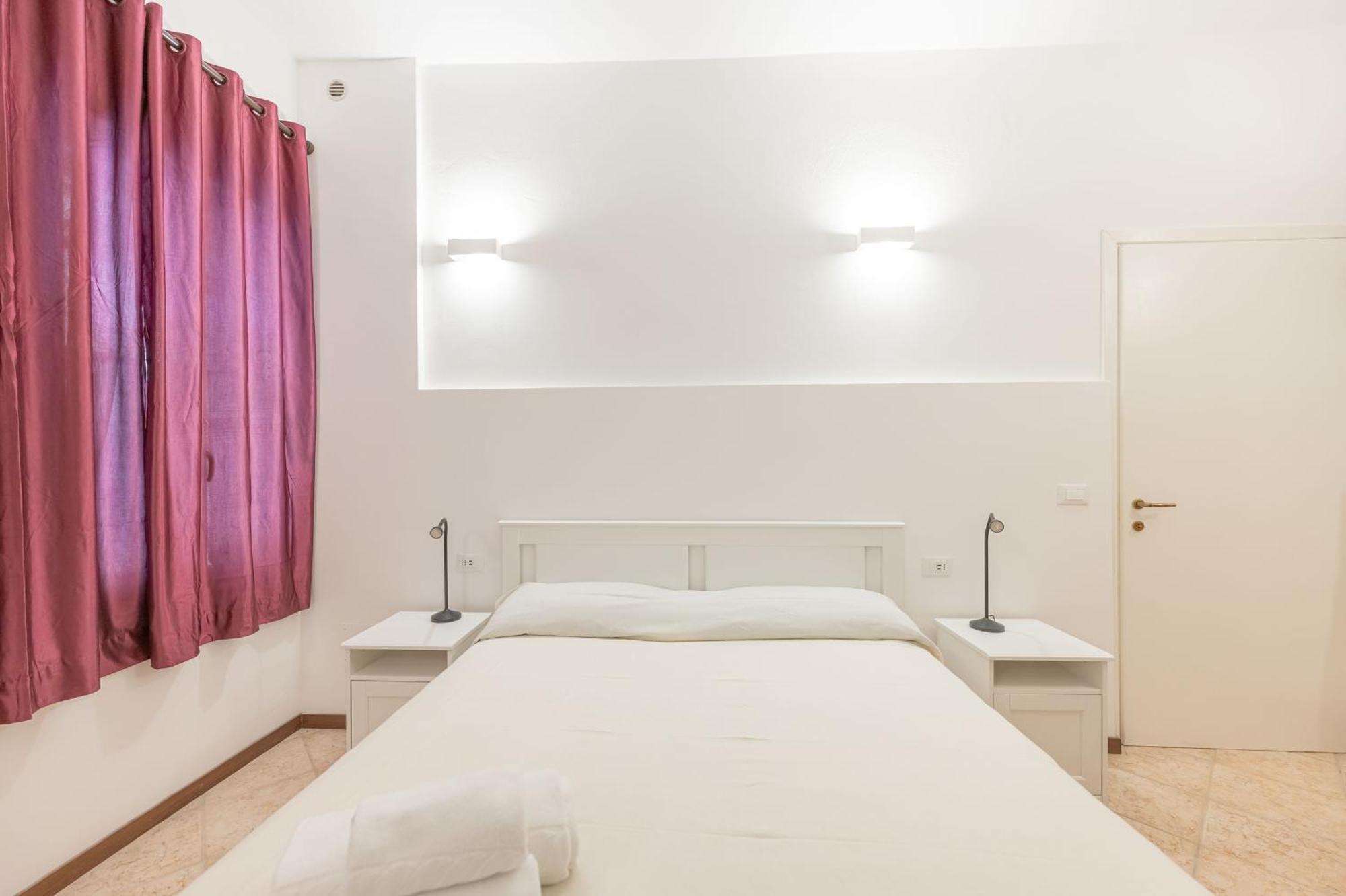 Casa Luna - 10 Min From Train Station Appartamento