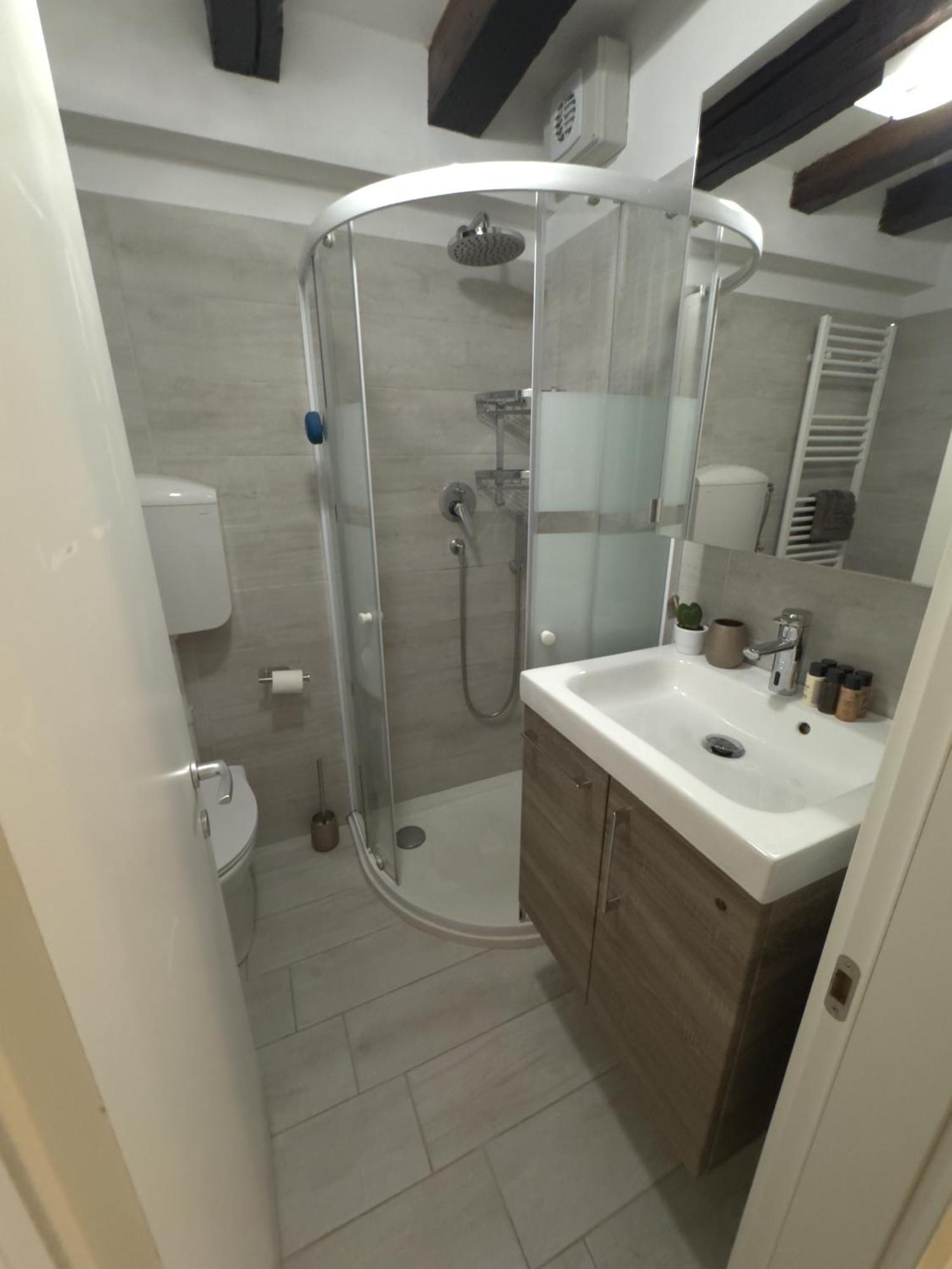 Eden Luxury - Santa Croce Venetië