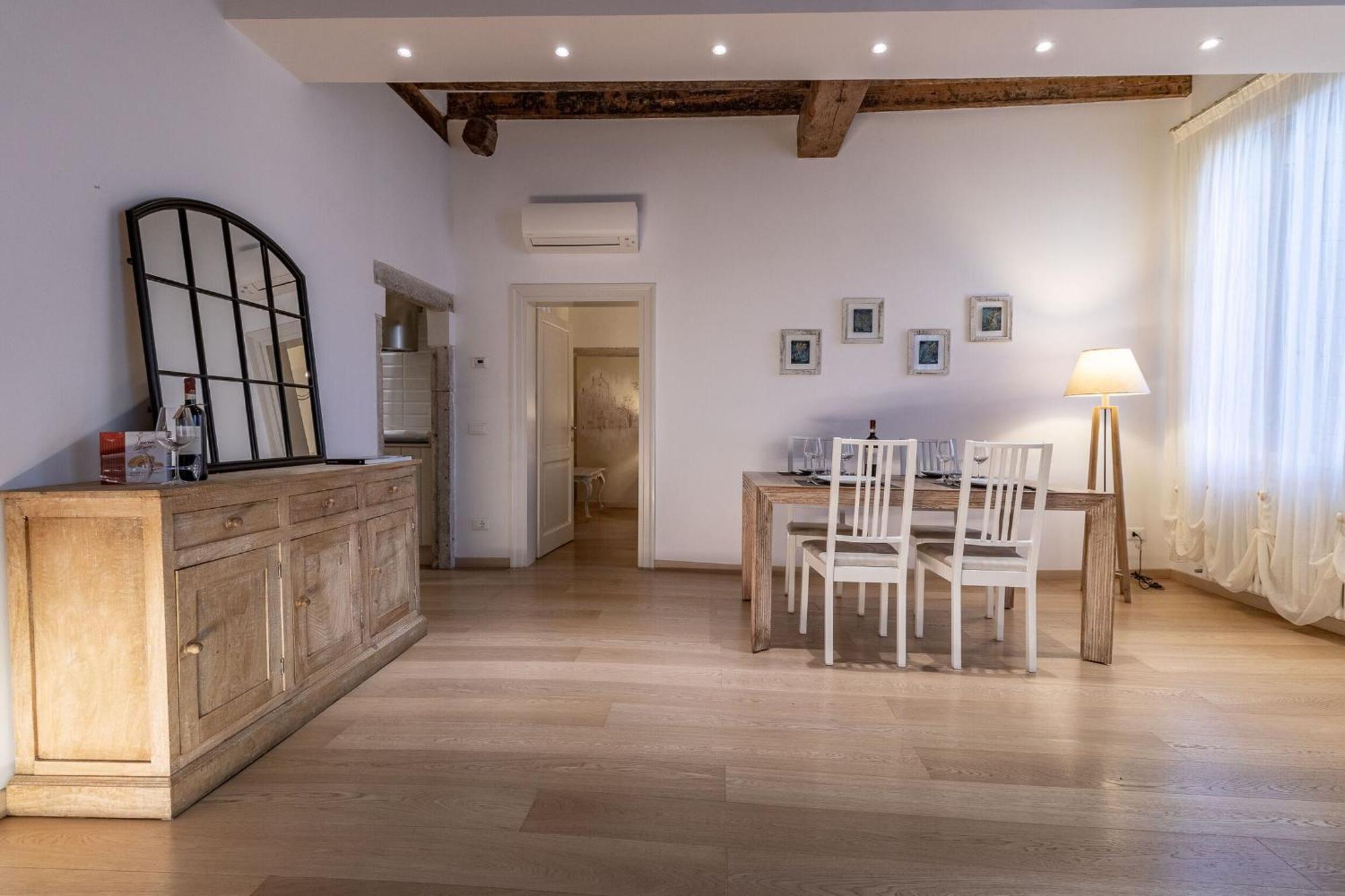 Italian Experience-san Zaccaria Boutique *