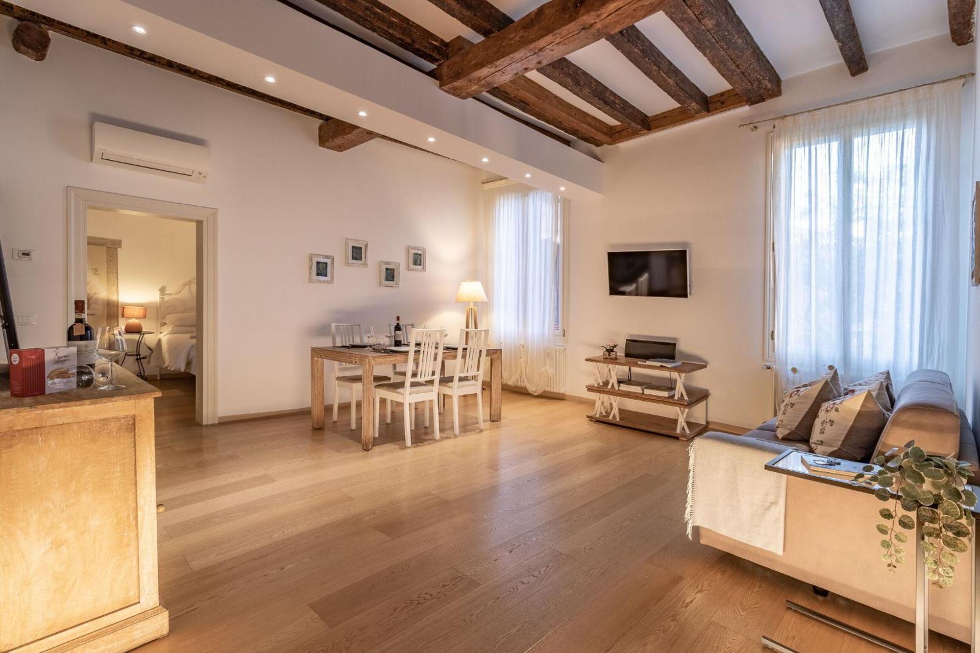 Italian Experience-san Zaccaria Boutique Appartement