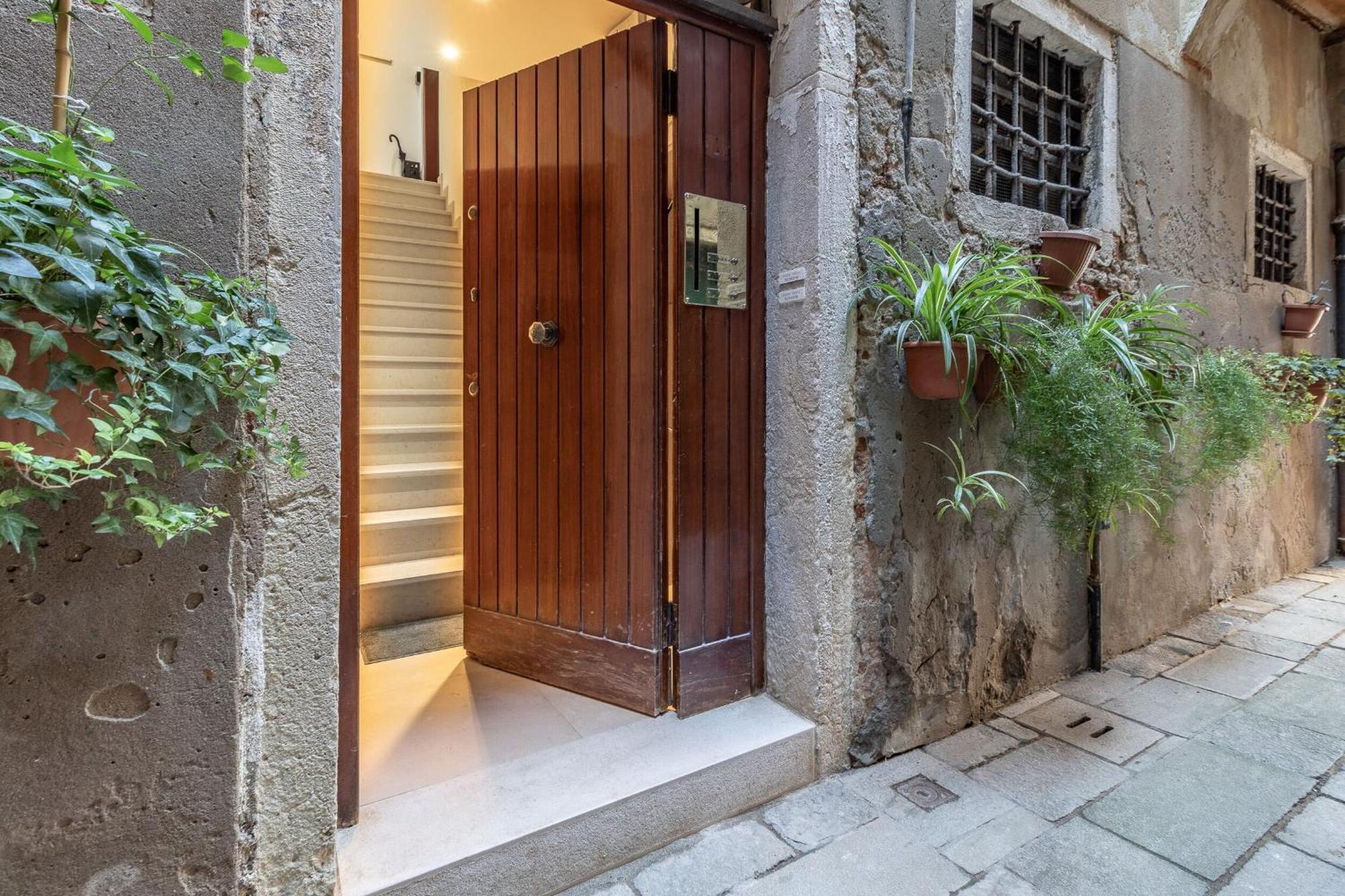 Italian Experience-san Zaccaria Boutique Appartement
