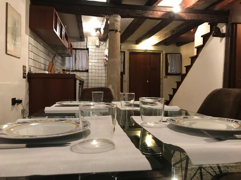 Appartamento Cosy Apt For 6 Pp Between San Marco And Rialto Bridge Venezia