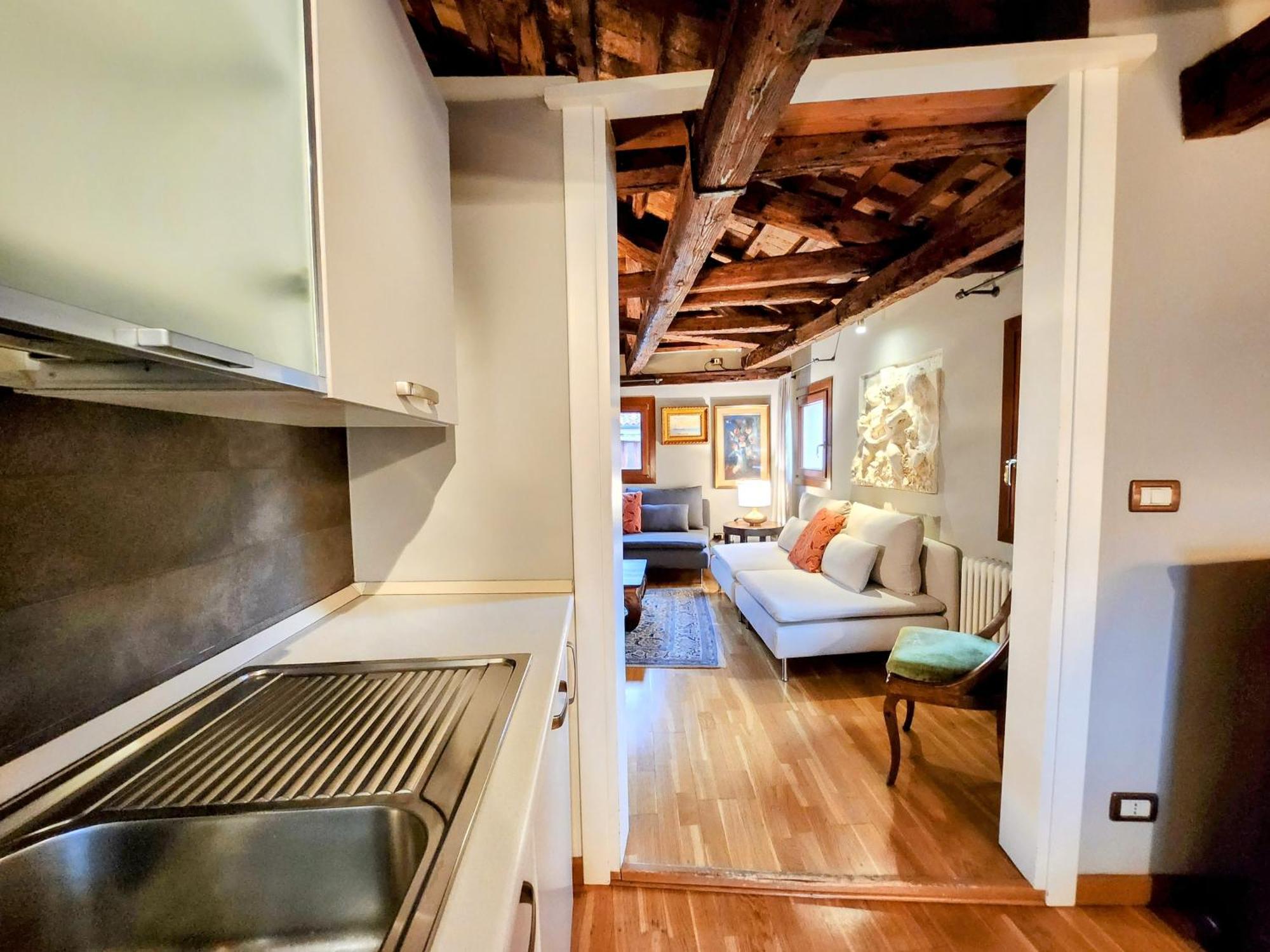Casanova Penthouse In The Heart Of Appartamento