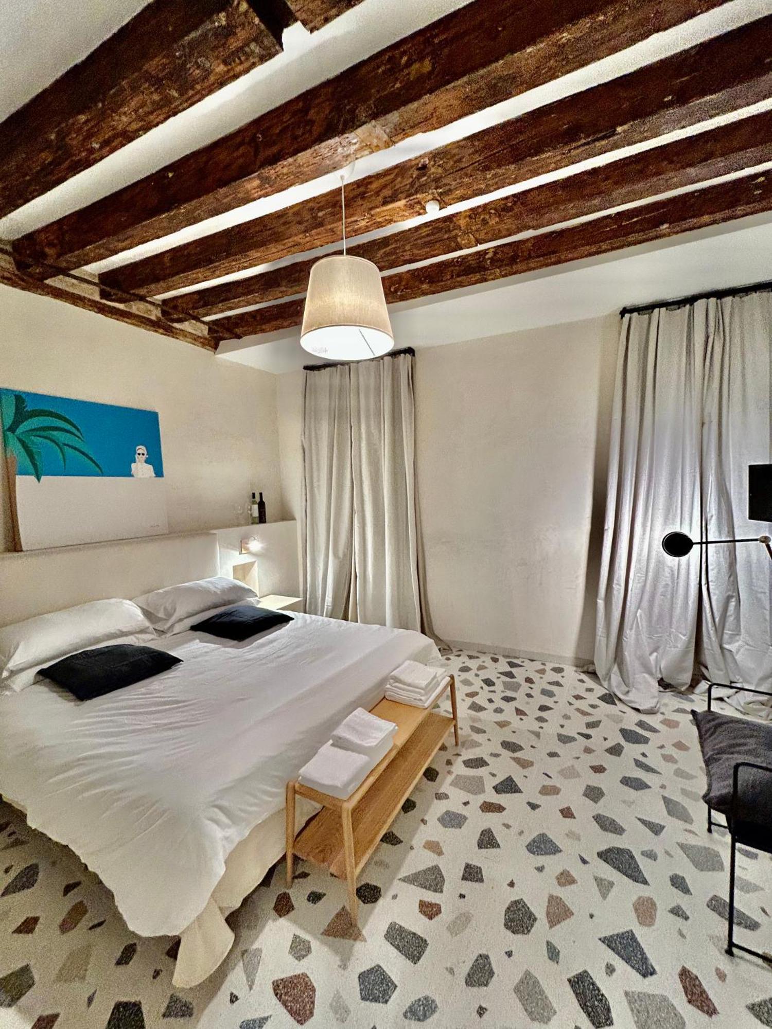 Guest house Farini Wi-fi Venice