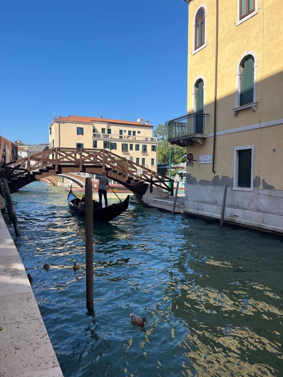 Ca'dei Nonni Canal View Appartement