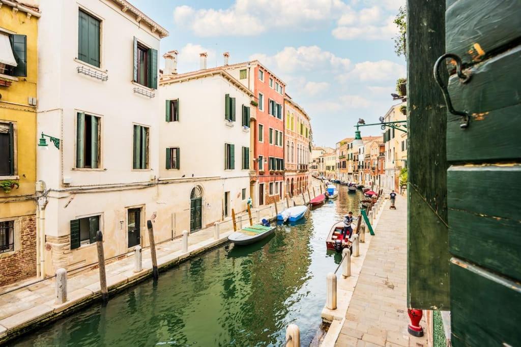 Borgo Canal View * Venetië