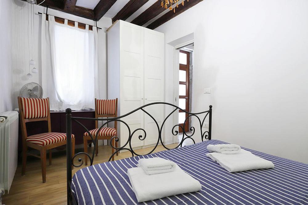 Apartment Comodo *