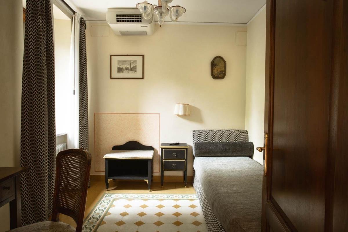 Accademia - Maravege Hotel 3*