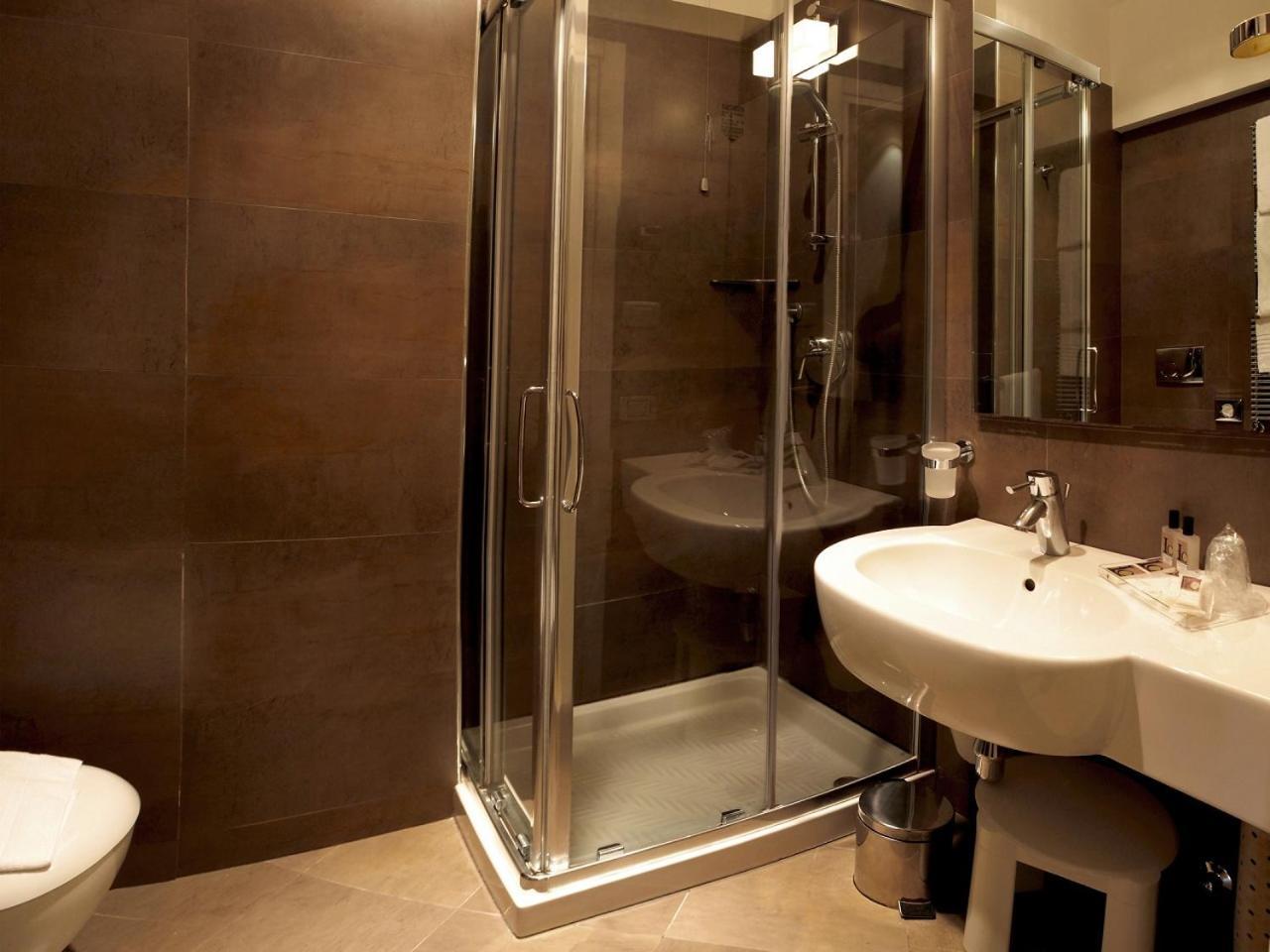 Dell'opera Hotel