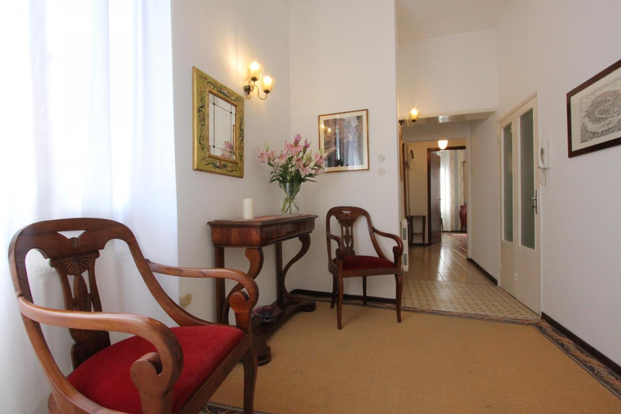 Rialto Market Apartment
