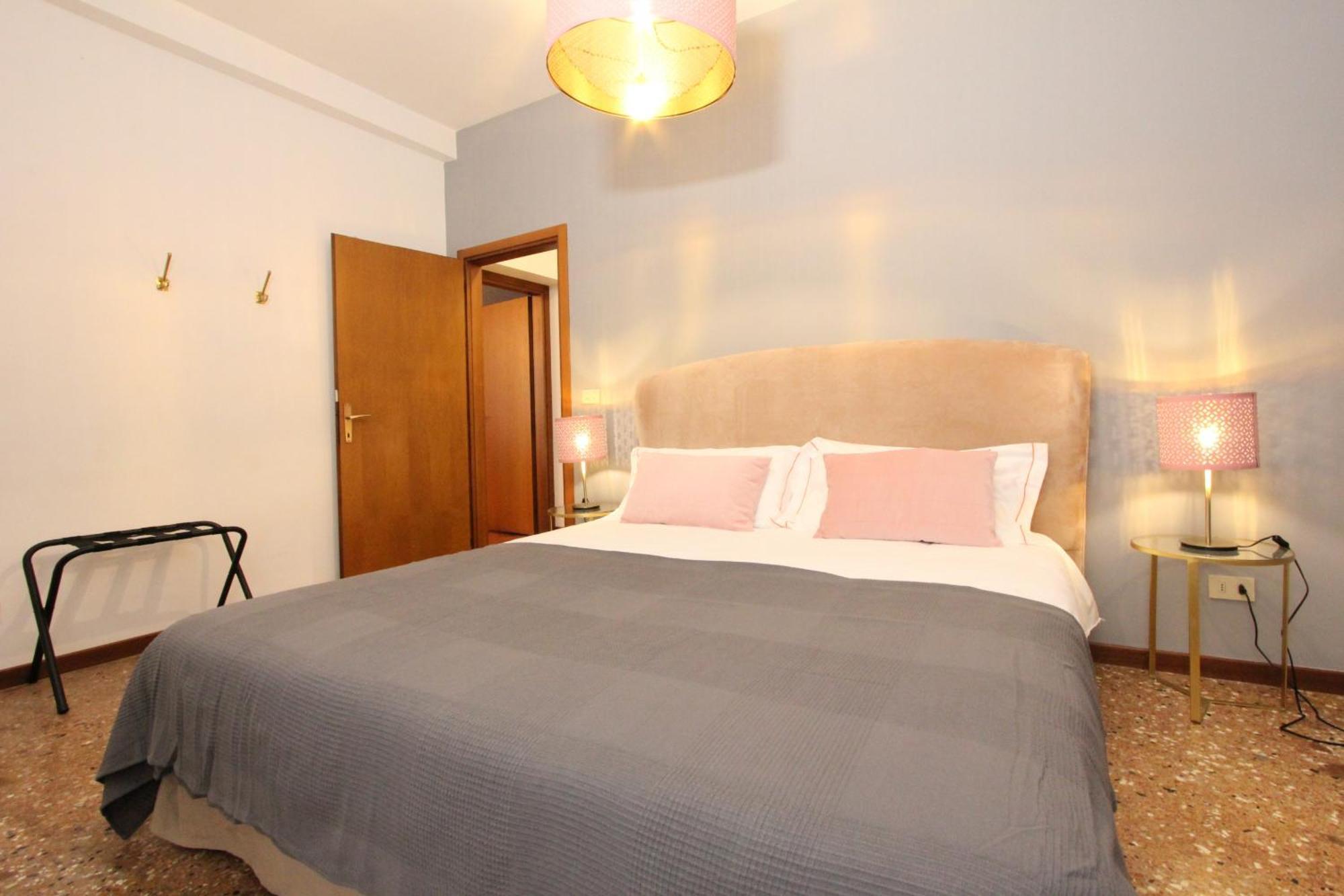 Rialto Market Apartment *