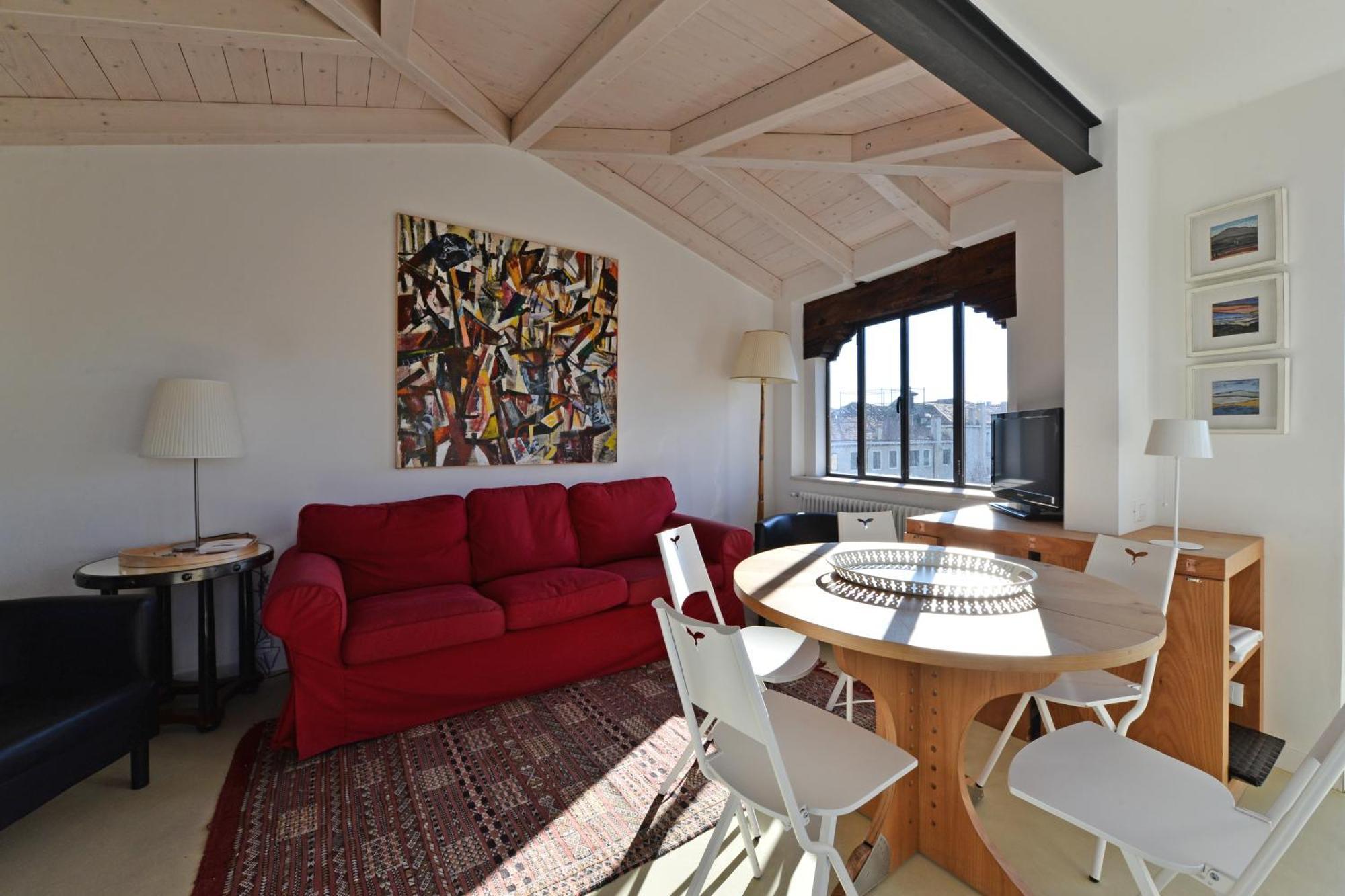 Homes & Holidays Apartment Venedig