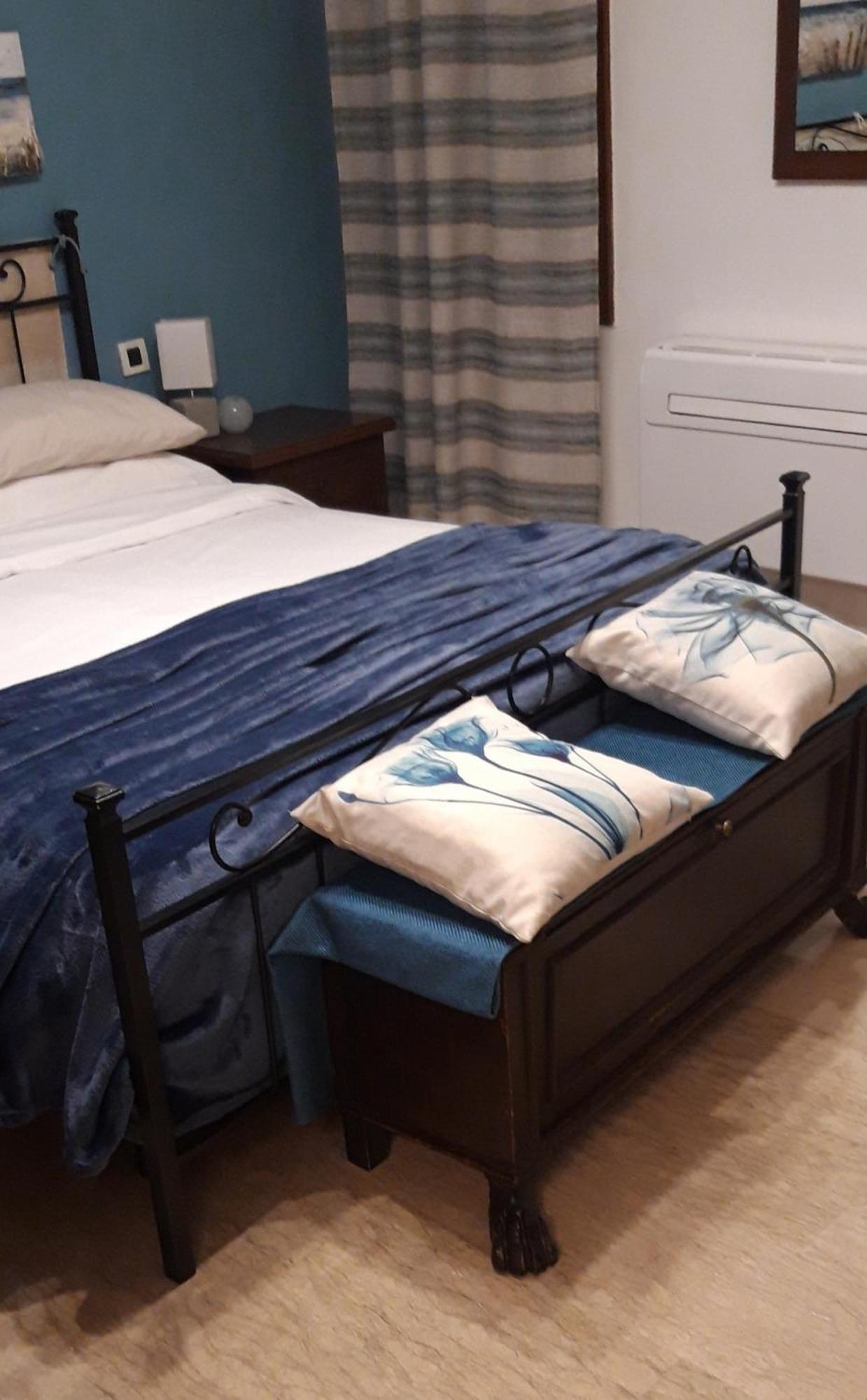 Quiet And Comfort In The Heart Of Venedig