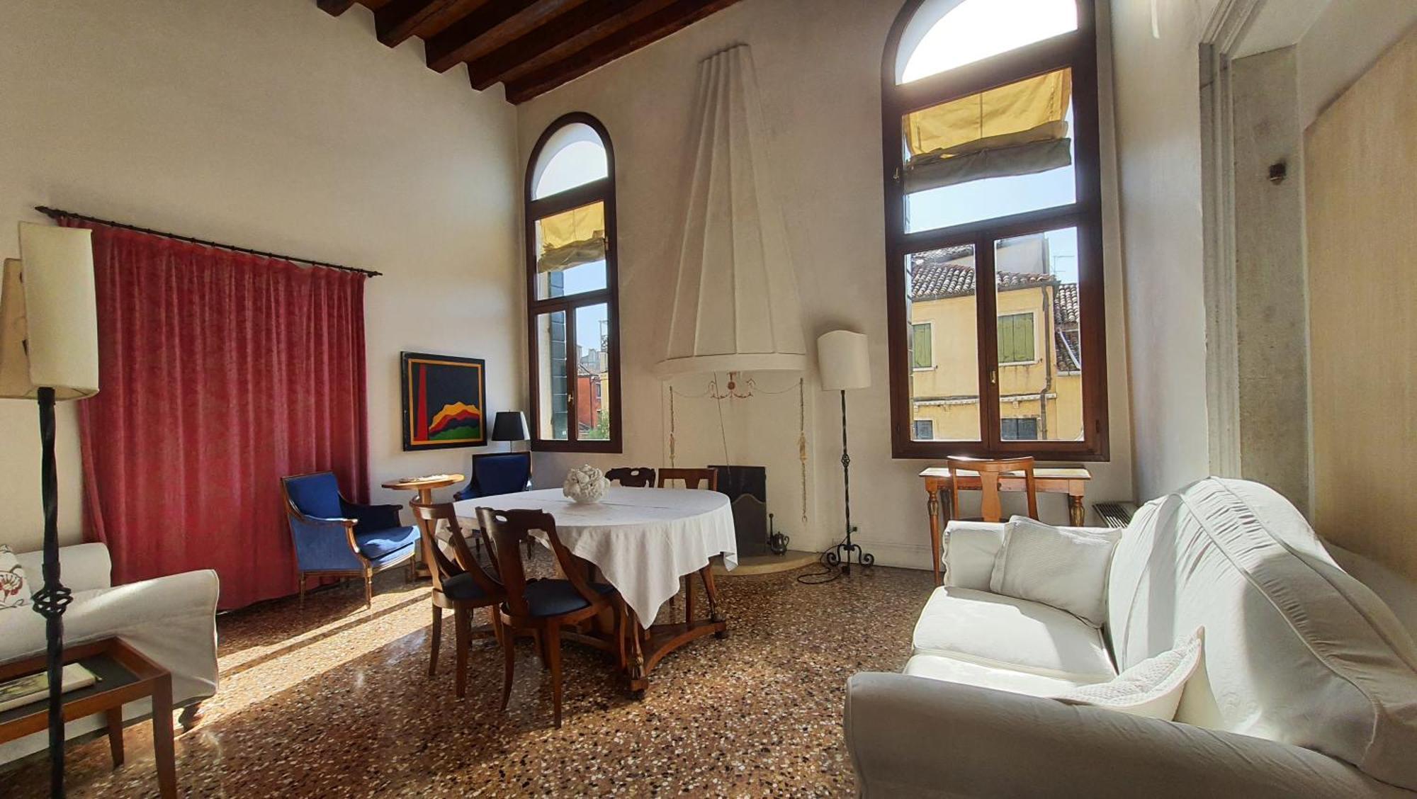 Aparthotel Palazzo Contarini Della Porta Di Ferro