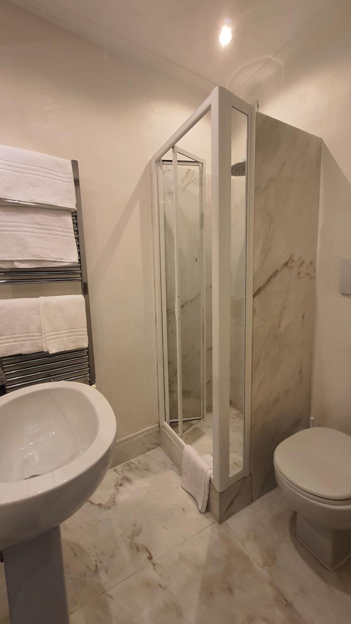 Palazzo Contarini Della Porta Di Ferro Aparthotel Venice