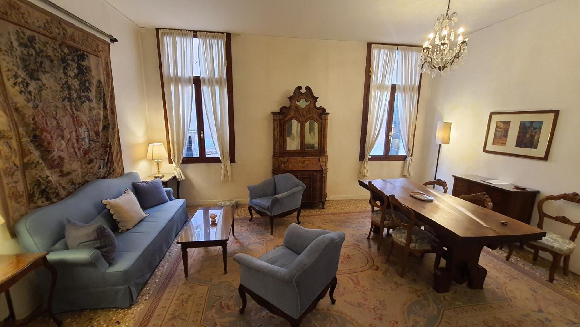 Palazzo Contarini Della Porta Di Ferro Aparthotel