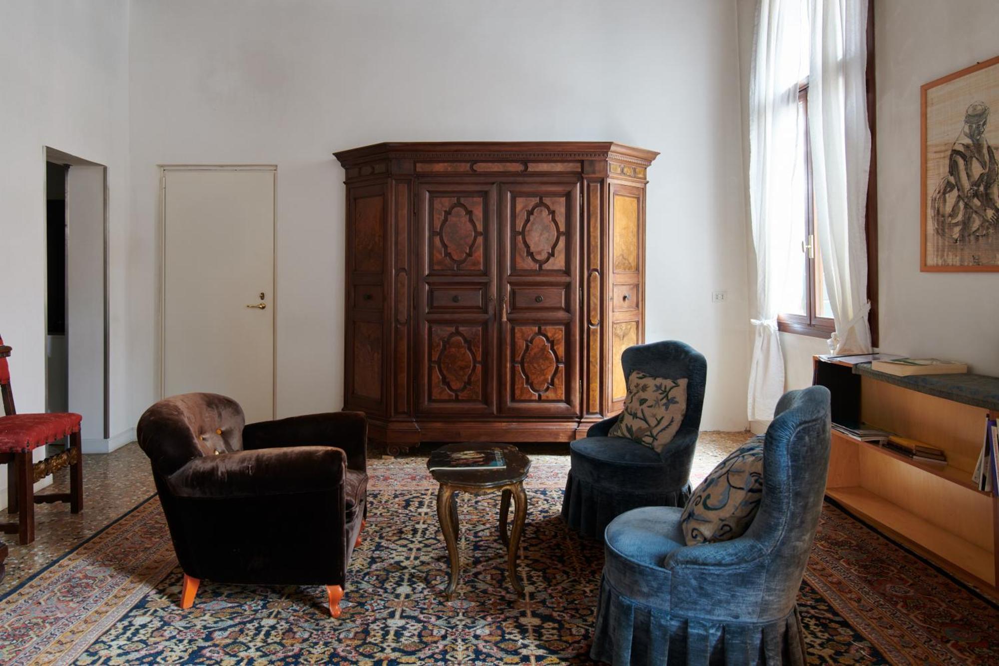 Aparthotel Palazzo Contarini Della Porta Di Ferro *