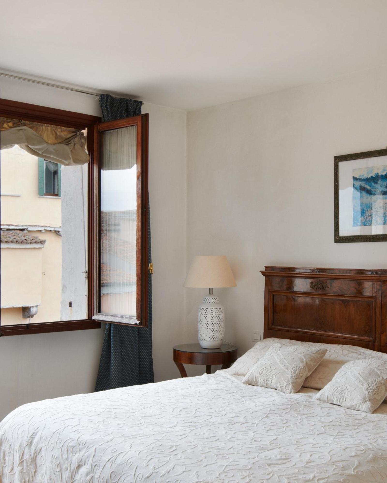 Palazzo Contarini Della Porta Di Ferro Aparthotel *