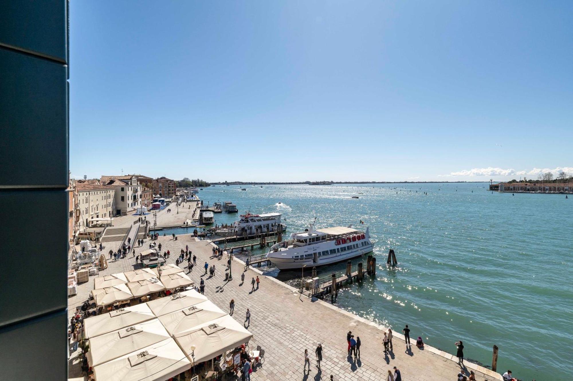 Appartement San Giorgio View With Terrace R&r *