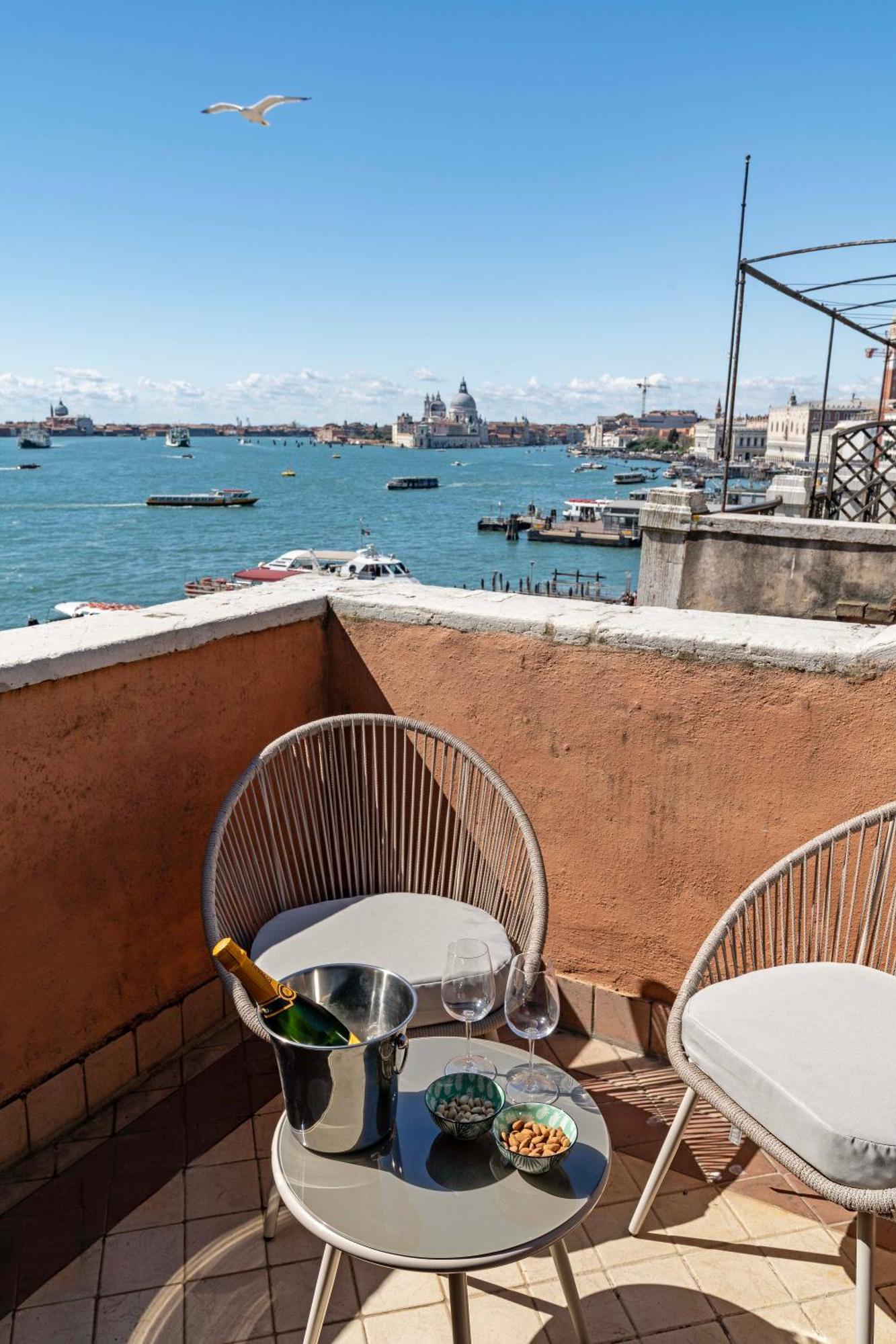 Appartement San Giorgio View With Terrace R&r Venise