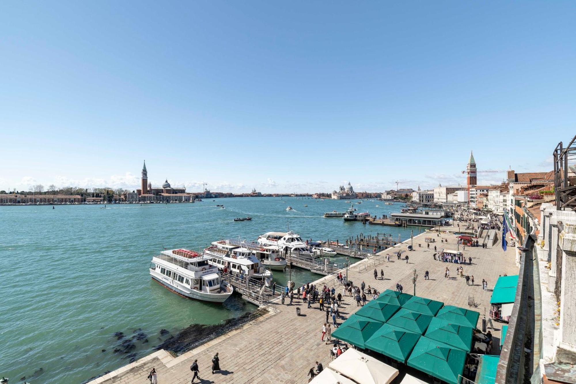 Appartement San Giorgio View With Terrace R&r *
