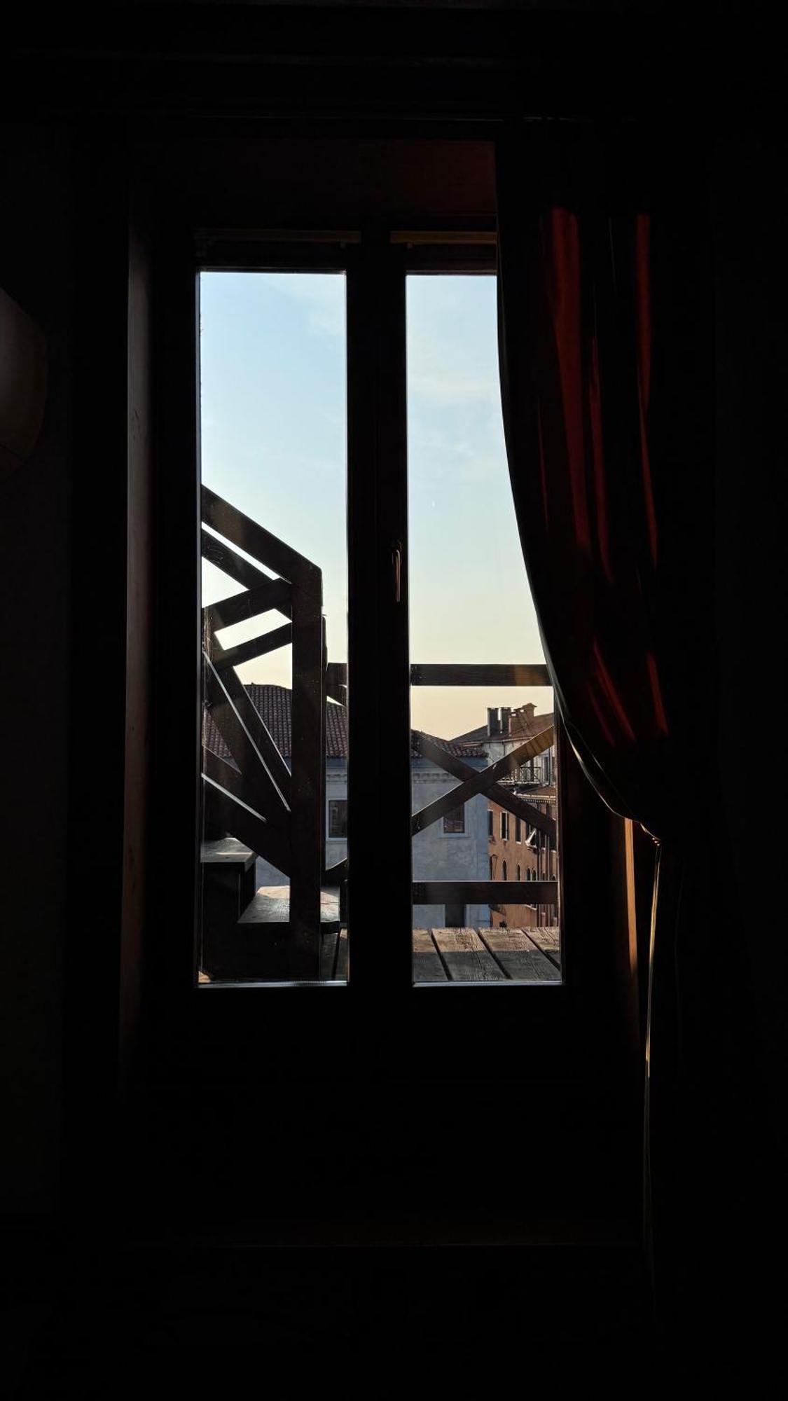 Lalux * Venise