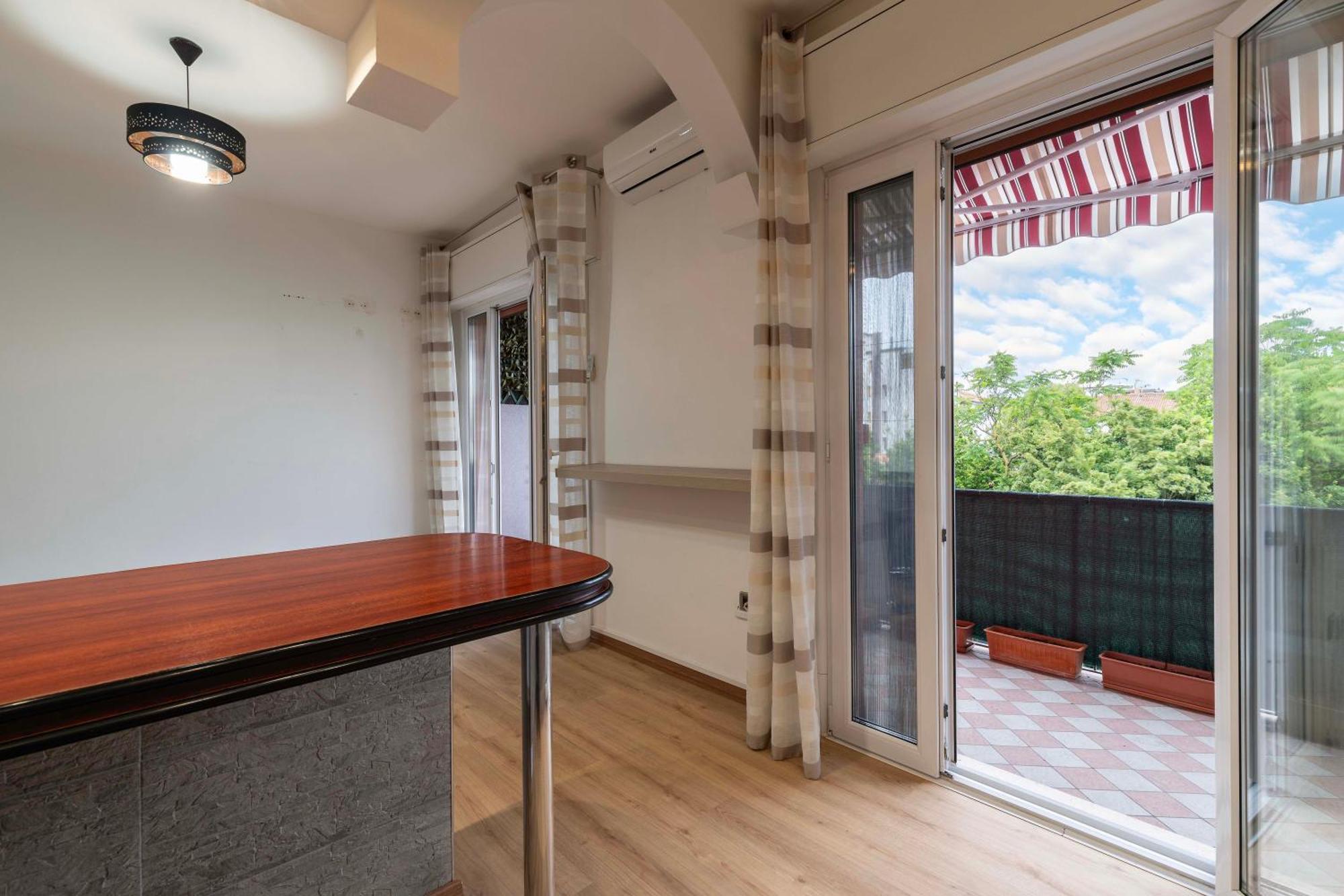 Apartment Luminoso In Mestre By Bricola