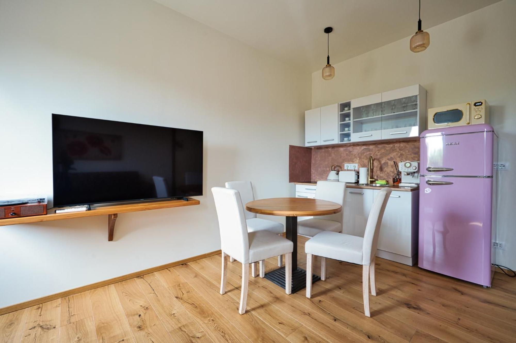 Romantic Garden Ap 2 Free Parking Holiday home